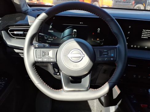 New 2026 Nissan Kicks SR w/ Cold Weather Package image 12