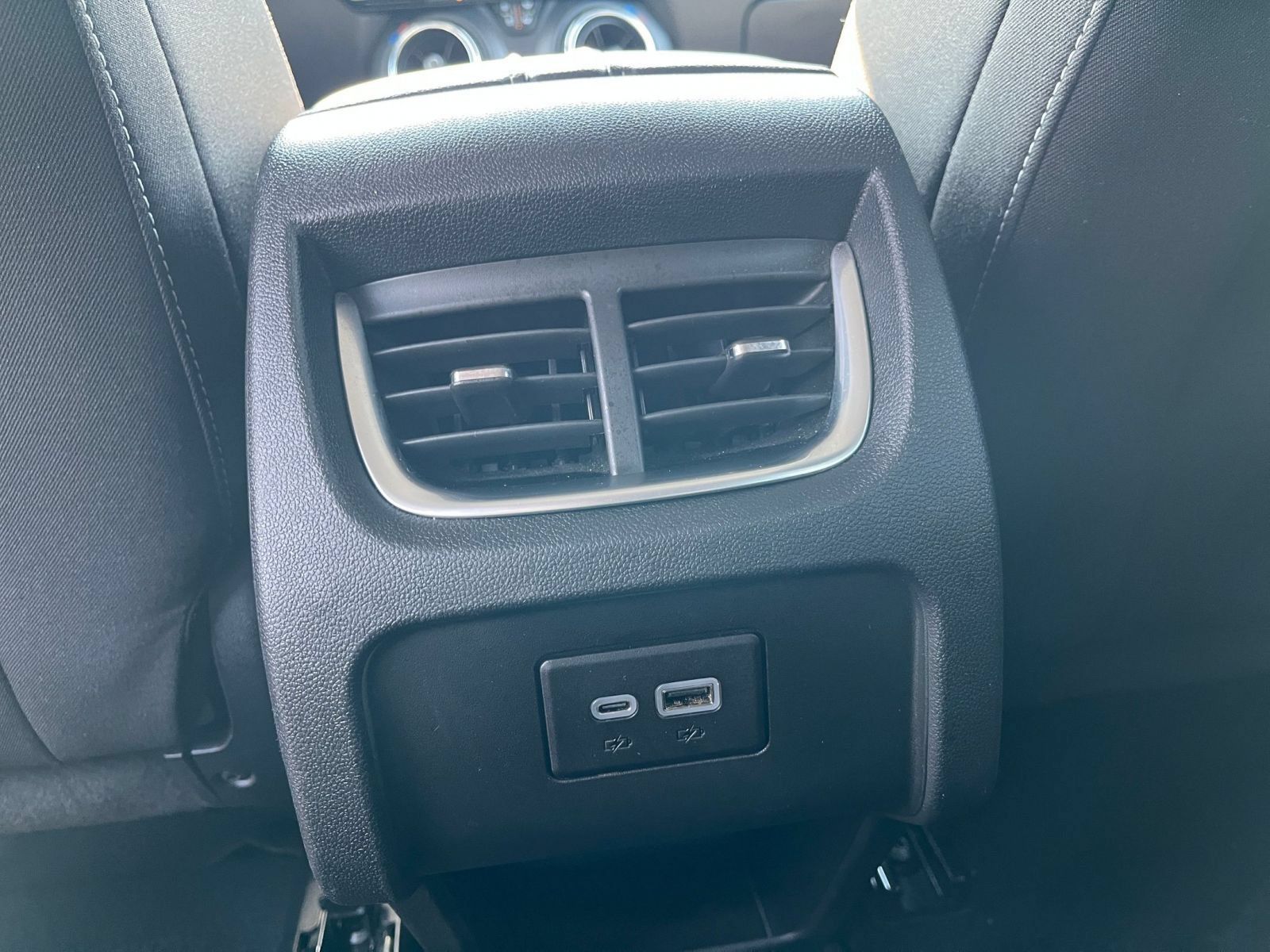Used 2026 Chevrolet Blazer LT FWD image 22