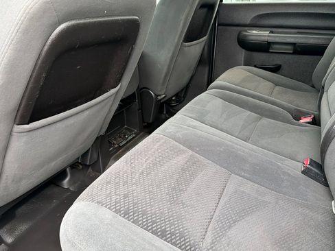 Used 2007 Chevrolet Silverado 2500 LT image 12