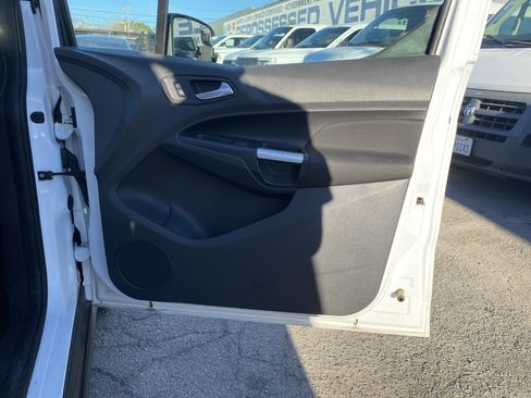 Used 2015 Ford Transit Connect XLT image 23