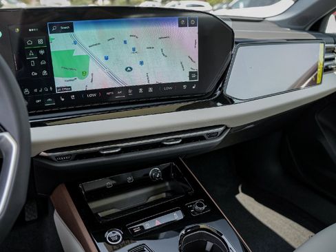 New 2025 Audi A5 2.0T Prestige image 11