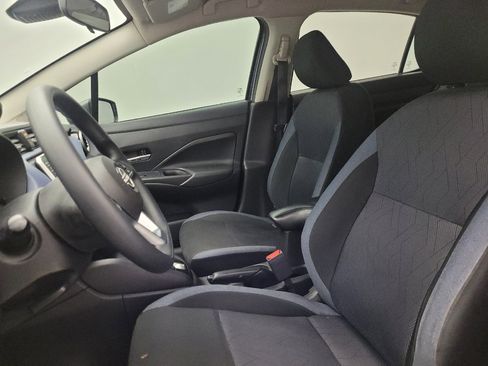 Used 2023 Nissan Versa SV FWD image 17