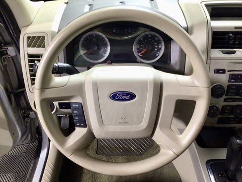 Used 2008 Ford Escape XLT image 19