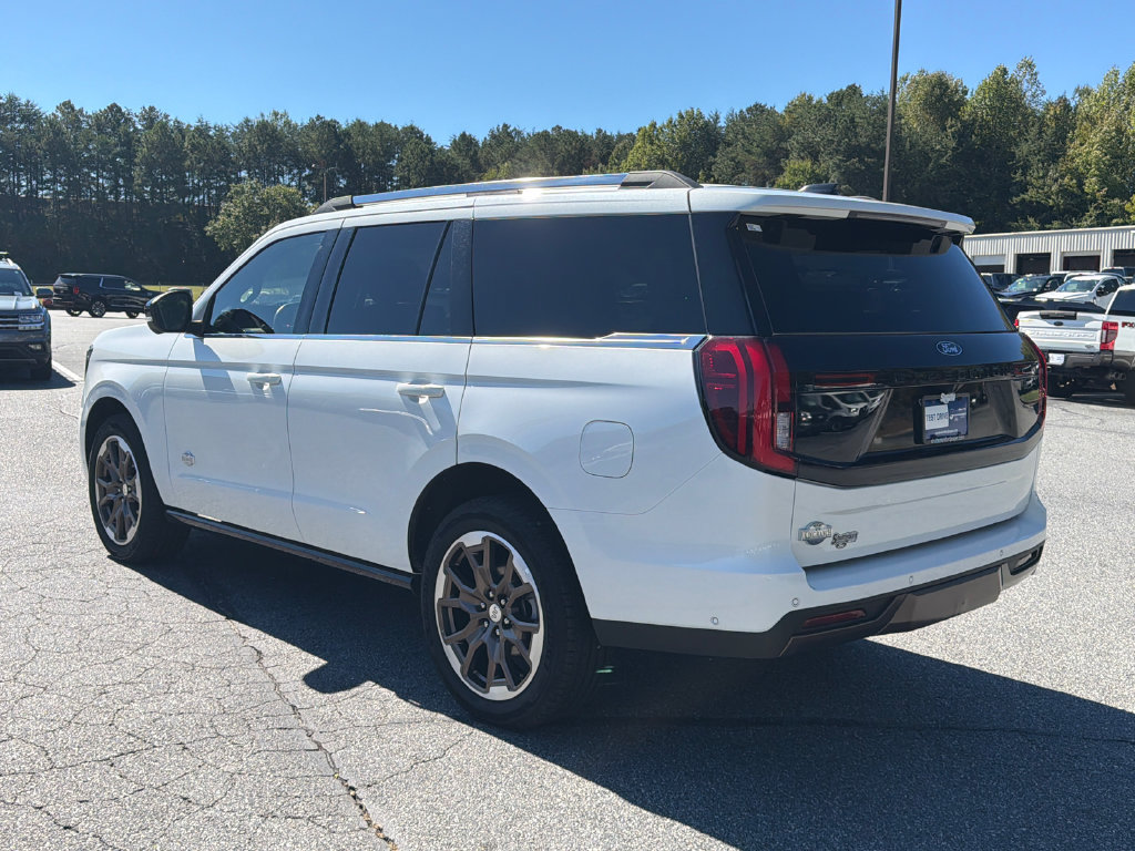 Used 2025 Ford Expedition King Ranch AWD/4WD image 5