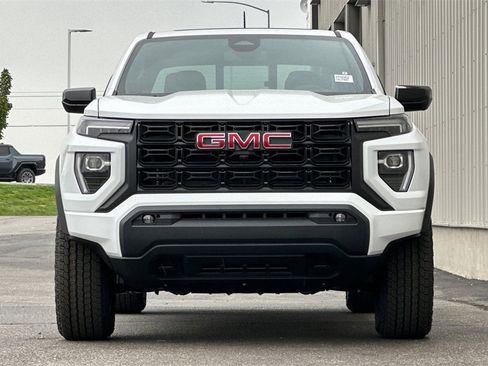 New 2026 GMC Canyon Elevation w/ Convenience Package image 3