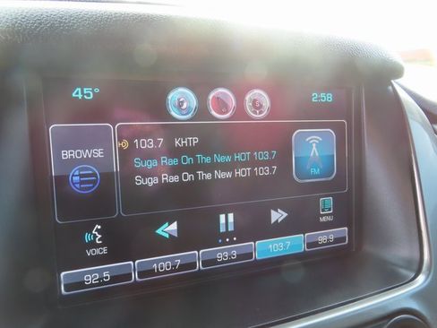 Used 2015 Chevrolet Suburban LTZ image 23