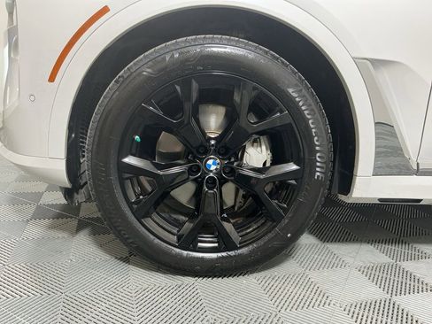 Certified 2023 BMW X7 xDrive40i w/ Premium Package image 35