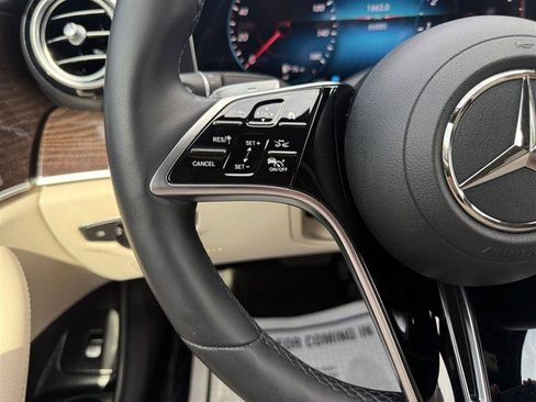 Used 2021 Mercedes-Benz E 350 Sedan image 40