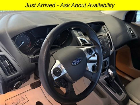 Used 2014 Ford Focus SE image 26