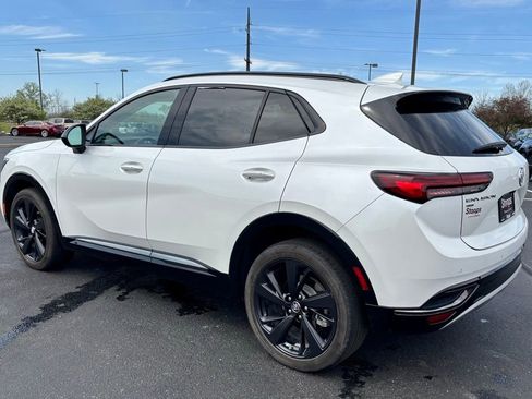 Used 2023 Buick Envision Essence w/ Sport Touring Package AWD/4WD image 5