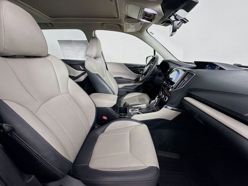 Used 2024 Subaru Forester Limited image 28