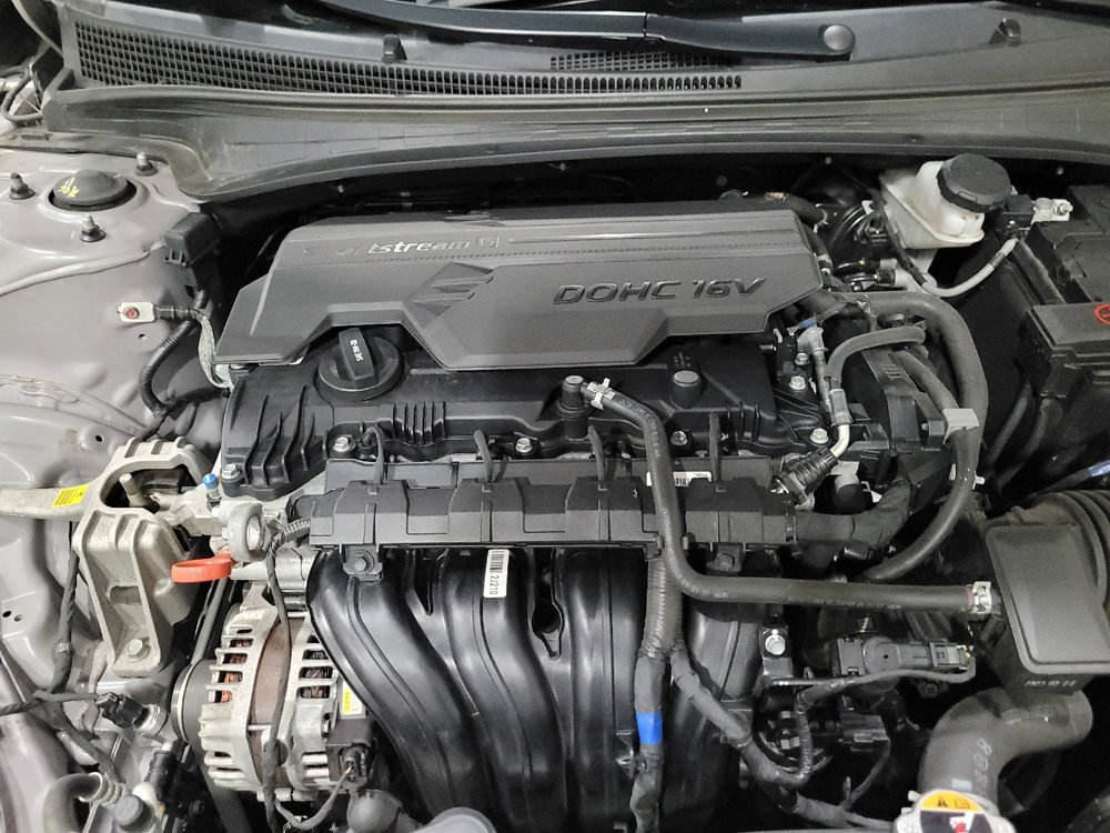 Used 2023 Hyundai Elantra SEL FWD image 30