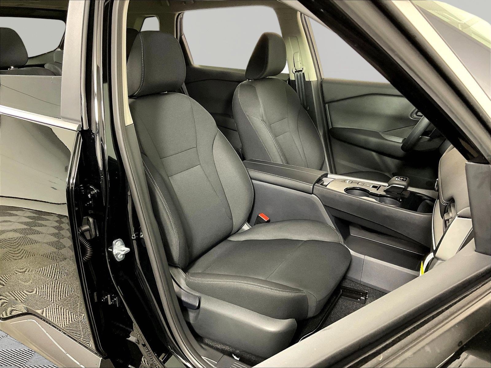 New 2027 Nissan Rogue S FWD image 17