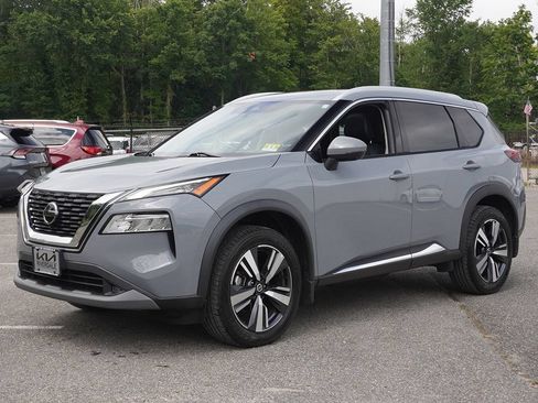 Used 2021 Nissan Rogue SL AWD/4WD image 8