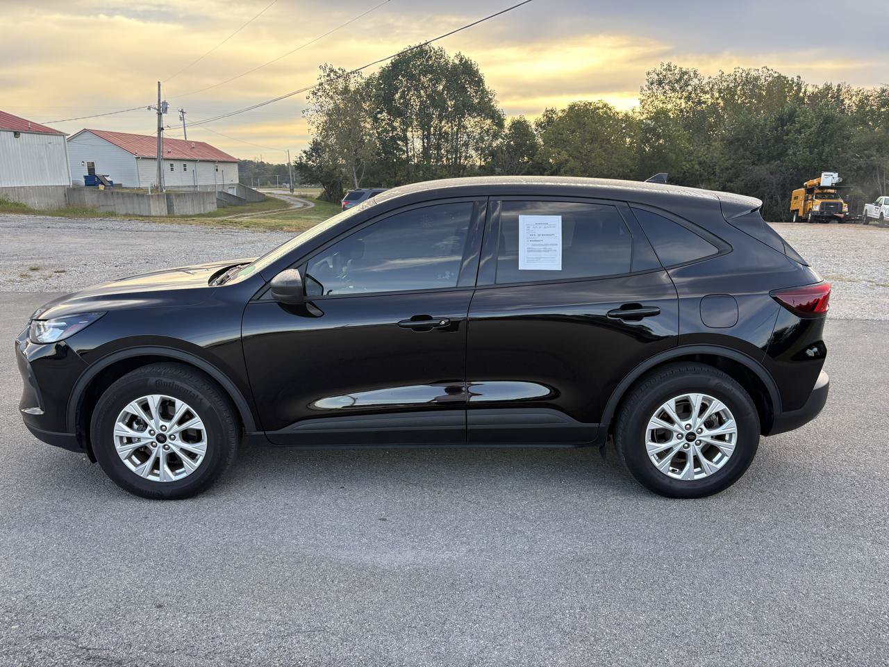 Used 2025 Ford Escape Active w/ Cold Weather Package AWD/4WD image 6