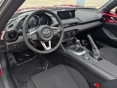 New 2026 MAZDA MX-5 Miata Club w/ Weather Package RWD image 15