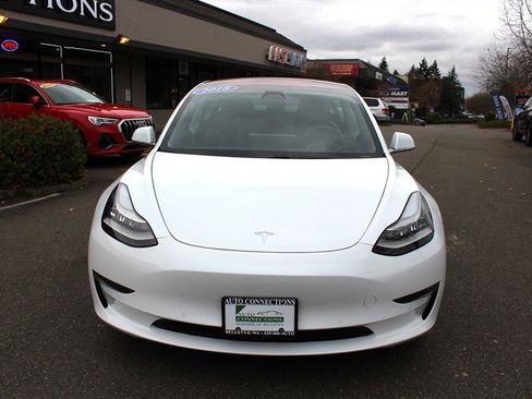 Used 2018 Tesla Model 3 Long Range image 7