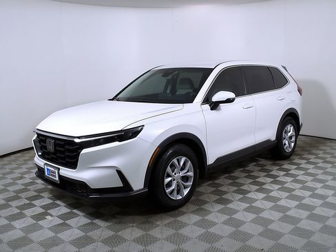 Used 2024 Honda CR-V LX image 3