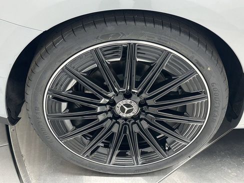 New 2026 Mercedes-Benz CLE 300 4MATIC Coupe image 16