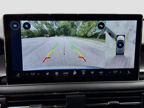 Used 2025 Lincoln Corsair AWD w/ Equipment Group 101A image 16