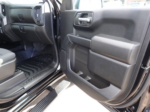 Used 2022 GMC Sierra 1500 Pro w/ Pro Value Package image 26