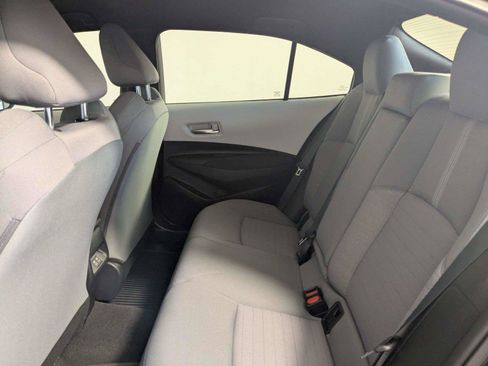 Used 2026 Toyota Corolla SE FWD image 33