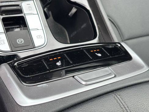 Used 2024 Hyundai Tucson SEL w/ Convenience Package FWD image 12