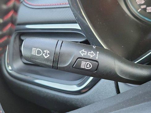 Used 2022 Chevrolet Equinox RS AWD/4WD image 25