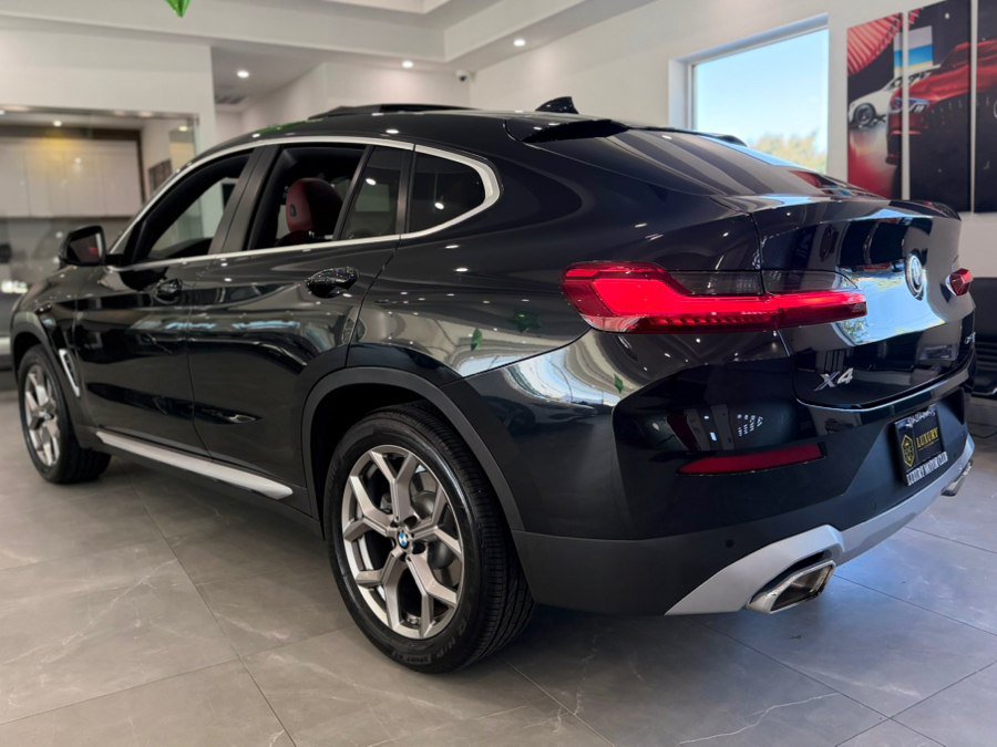 Used 2022 BMW X4 xDrive30i w/ Convenience Package AWD/4WD image 6