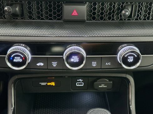 Used 2025 Honda CR-V LX image 21