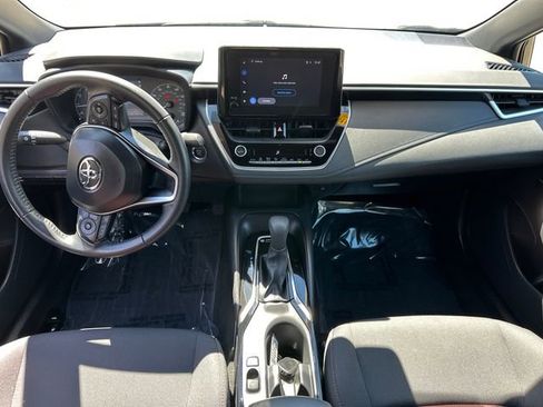 Certified 2025 Toyota Corolla SE FWD image 22