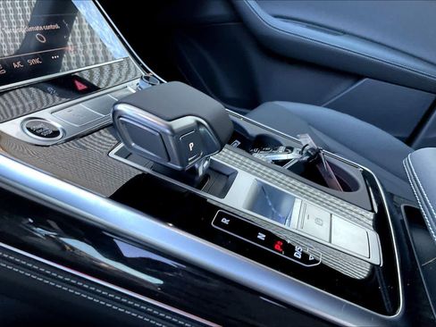 New 2026 Audi Q7 Premium Plus image 7
