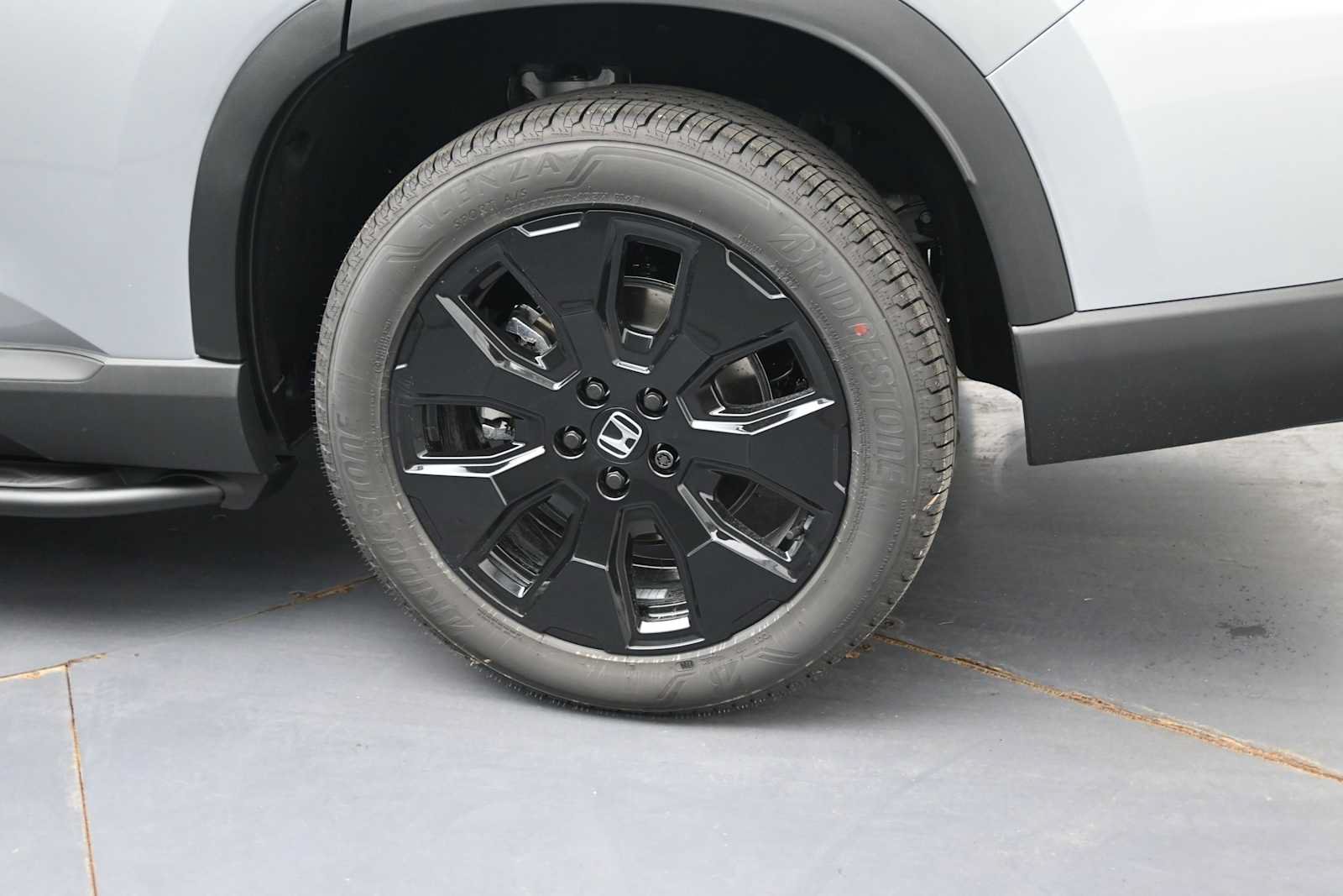 New 2026 Honda Pilot Black Edition image 5