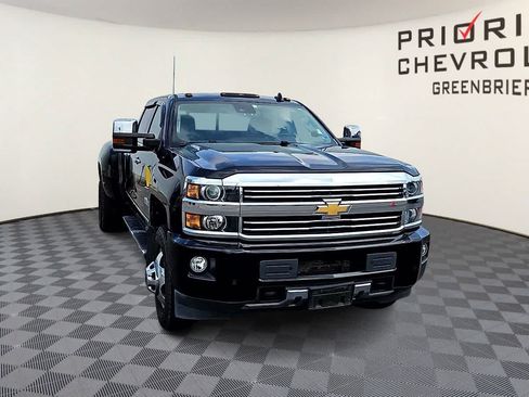 Used 2016 Chevrolet Silverado 3500 High Country w/ Duramax Plus Package AWD/4WD image 3