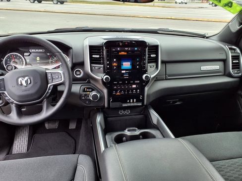 Used 2025 RAM 1500 Big Horn image 28