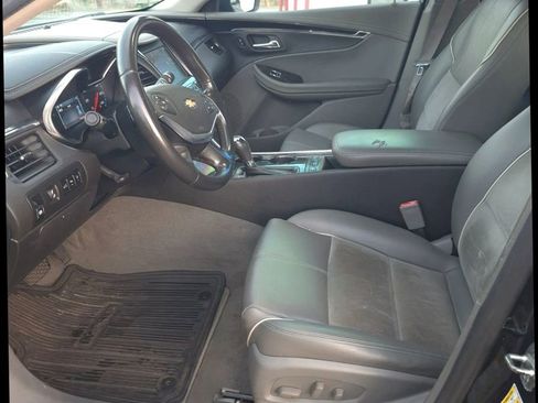 Used 2014 Chevrolet Impala LT image 7