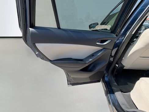 Used 2016 MAZDA CX-5 Touring image 44