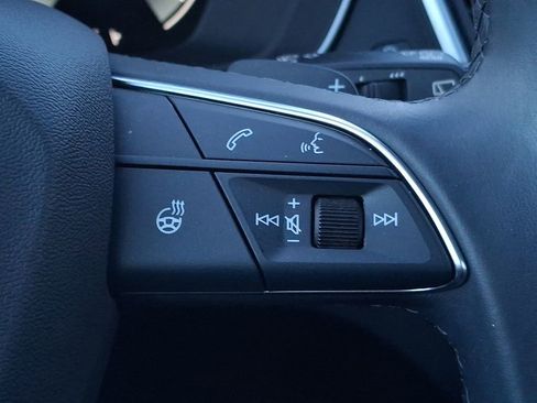 Used 2024 Audi Q5 e Premium image 16