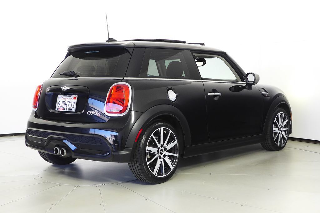 Used 2024 MINI Cooper S FWD image 7