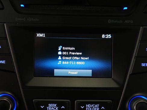 Used 2013 Hyundai Santa Fe Sport AWD/4WD image 23