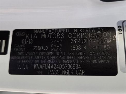 Used 2013 Kia Forte EX image 25