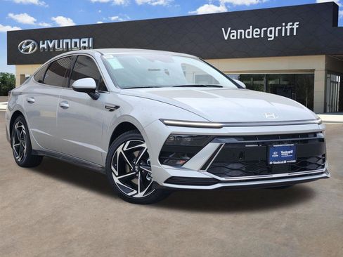 New 2026 Hyundai Sonata SEL image 1