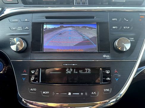 Used 2014 Toyota Avalon XLE Touring image 5