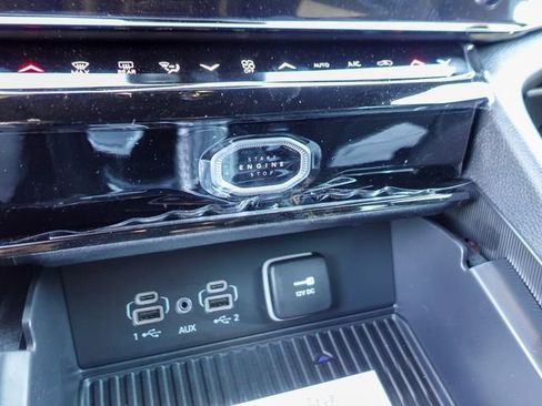 New 2026 Jeep Grand Cherokee L 4WD image 19
