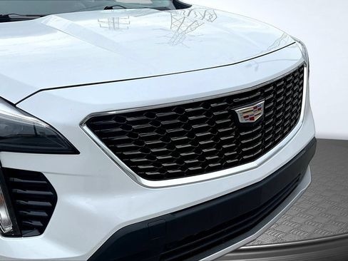 Used 2023 Cadillac XT4 Premium Luxury FWD image 32