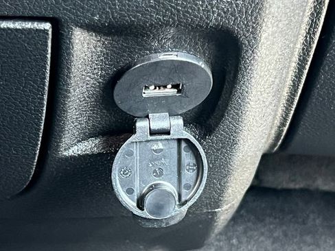 Used 2022 RAM 1500 Classic Warlock AWD/4WD image 28