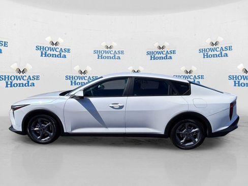 Used 2025 Kia K4 FWD image 4