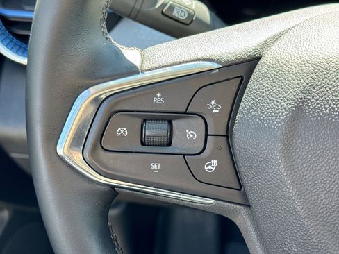 Used 2024 Chevrolet Trax LT w/ Driver Confidence Package FWD image 27