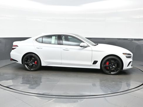 Certified 2026 Genesis G70 3.3T Sport Prestige image 7