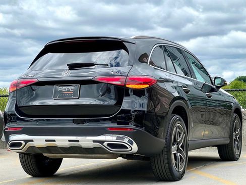 Certified 2026 Mercedes-Benz GLC 300 4MATIC image 7